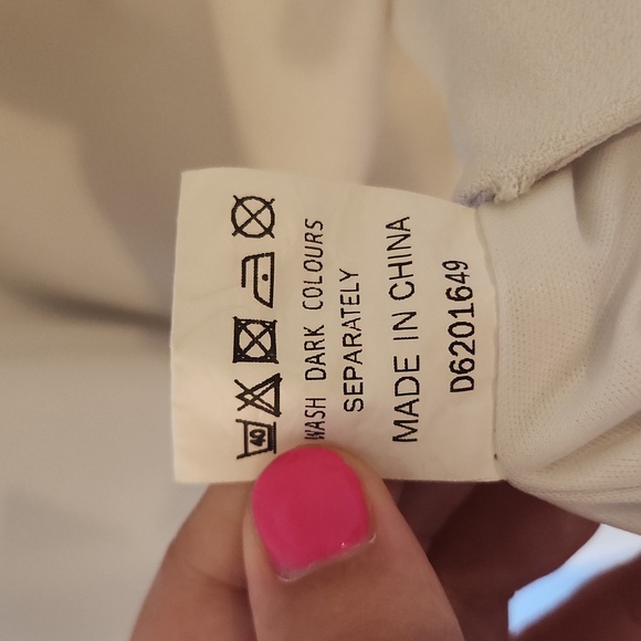 MISSGUIDED white dress - Picture 7 of 7